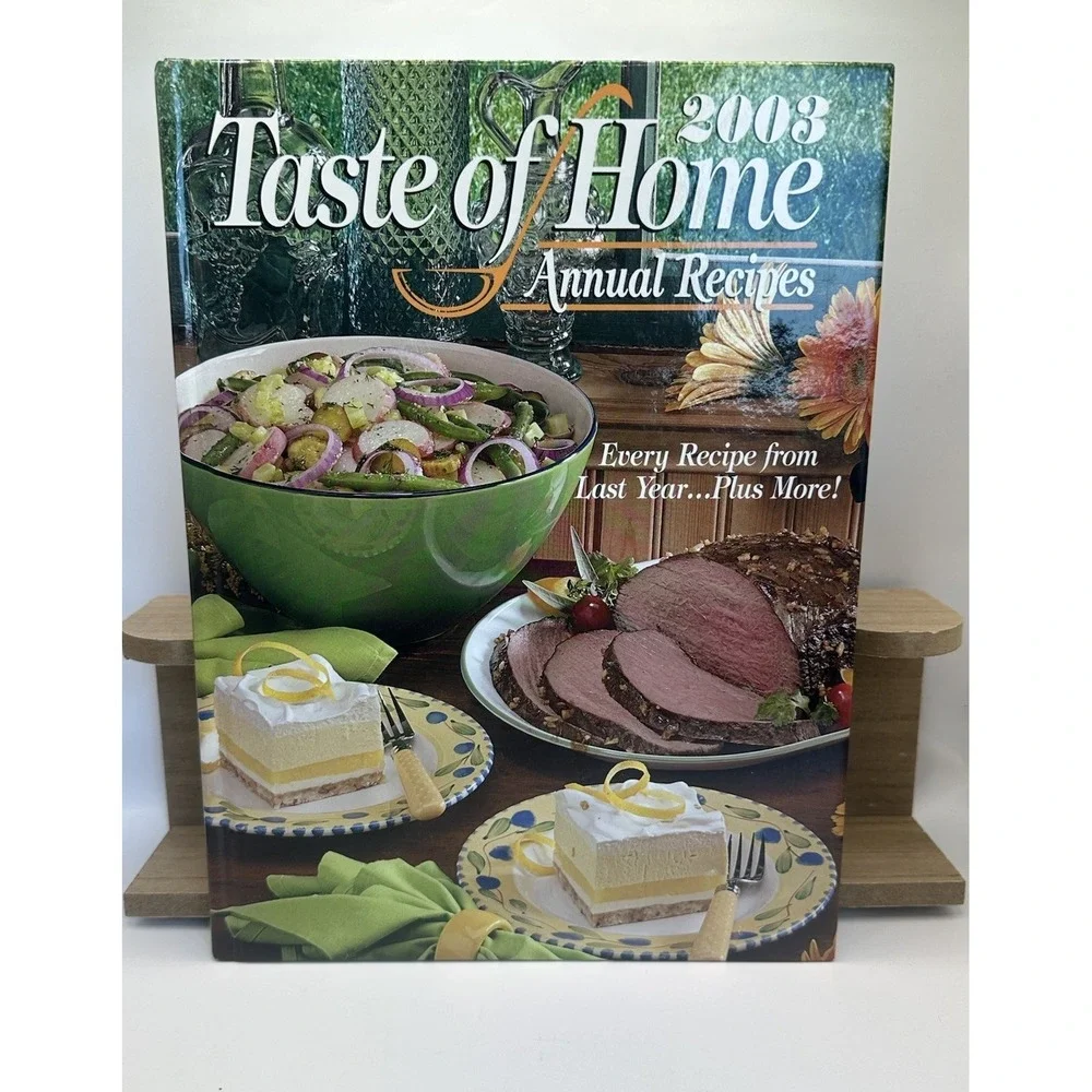 Taste of Home Annual Recipes, 2003 - Hardcover By Jean Steiner Meal Ideas